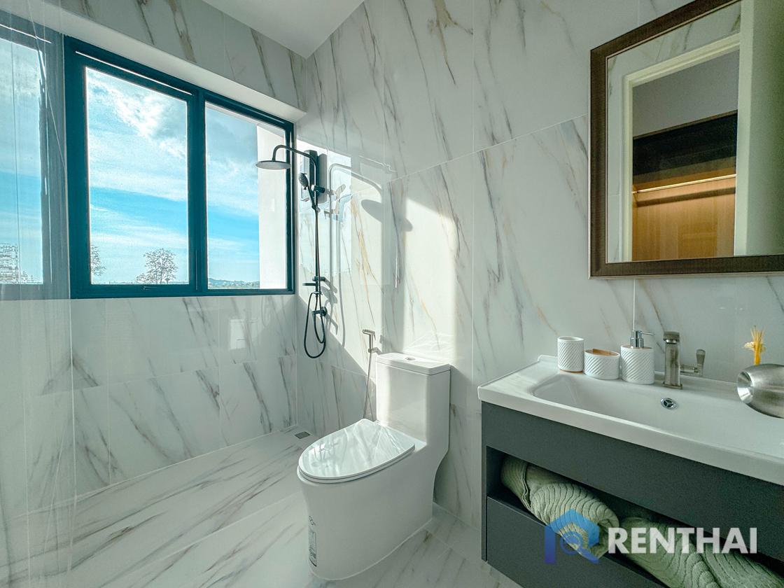 picture Luxury Modern Pool Villa at Pattaya - 15/25