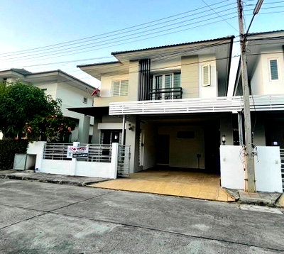 บ้านเดี่ยวให้เช่า : ให้เช่า หมู่บ้าน ดิเออบาน่า 2  เช่าเพียง 25000 บาท