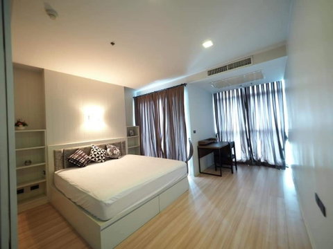 ให้เช่าคอนโด ณุศาศิริ แกรนด์ 1ห้องนอน ห้องกว้าง 80 ตรม เฟอร์นิเจอร์ครบ พร้อมเข้าอยู่ใกล้ BTS เอกมัย