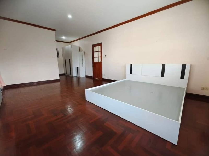 รูป ขายบ้านเดี่ยวหลังใหญ่ ม.สามมุขธานี บางแสน ชลบุรี - รูปที่ 13/16
