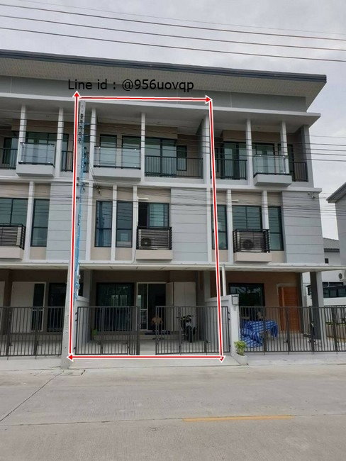 Townhouses for sale : sss423 Townhome for sale, Time Home 2 Suanluang-Onnut Kanchanaphisek Road.