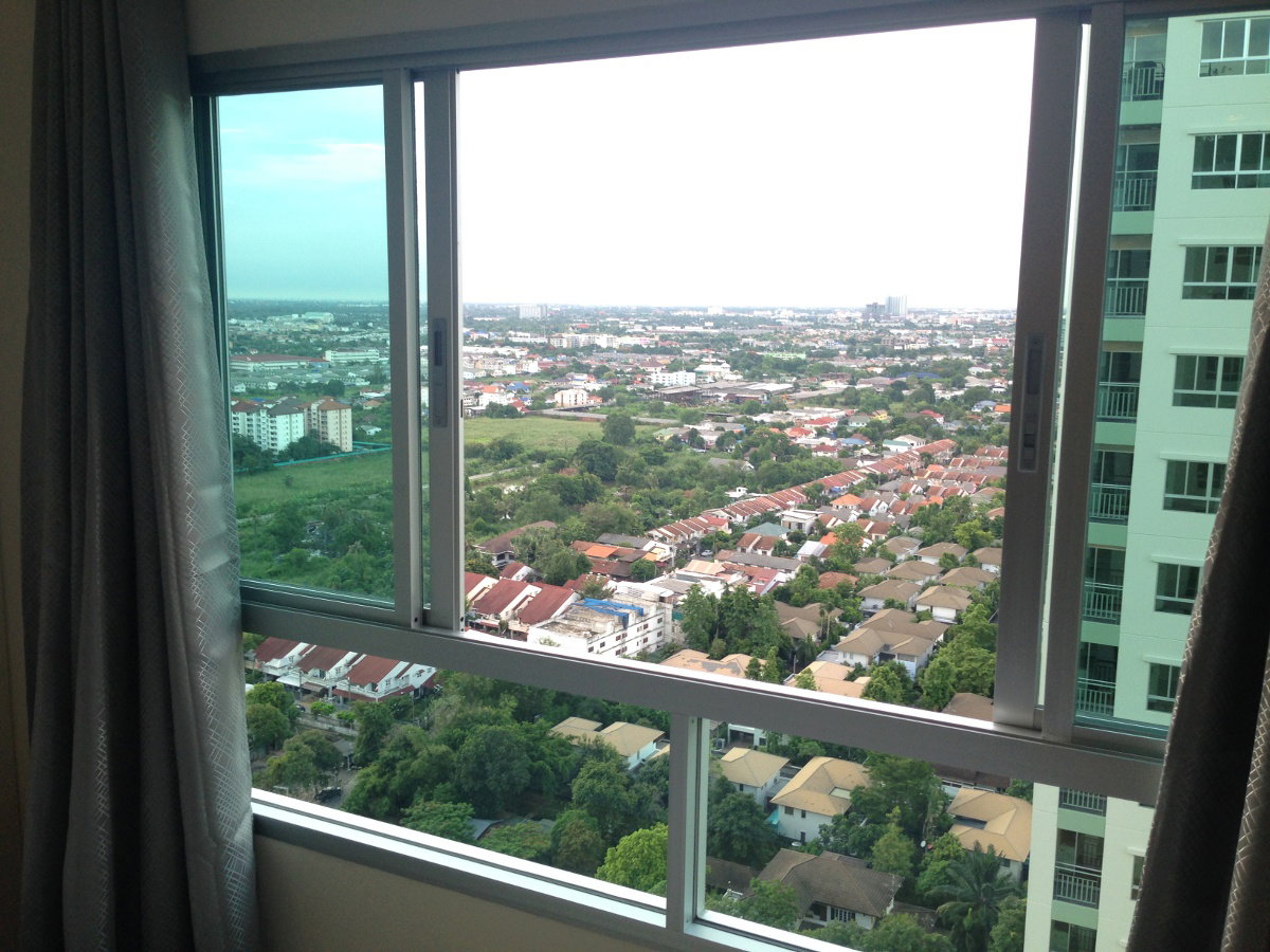 รูป ห้องรีโนเวตใหม่ ชั้นสูง วิวโล่ง  เข้าอยู่ได้ทันที  ชั้น 27 อาคาร C ติด MRT บางกระสอ  - รูปที่ 8/16