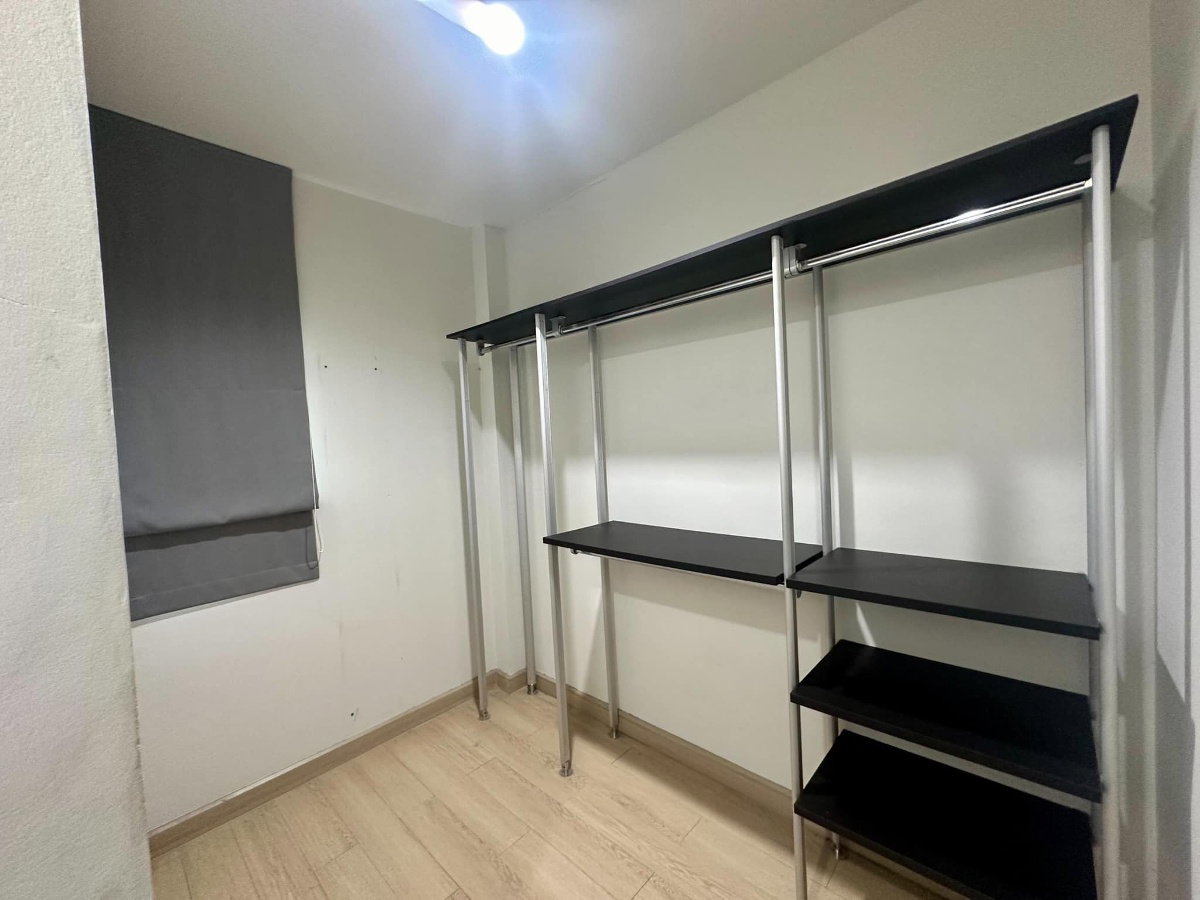 รูป ขายด่วน!! บ้านเดี่ยว 4 ห้องนอน 3 ห้องน้ำ ราคาดีสุดๆ! - รูปที่ 25/26