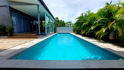 Houses for sale Chonburi : ❤ 𝐅𝐨𝐫 𝗦𝗮𝗹𝗲 ❤ Pool Villa, 3 houses, 3 bedrooms, 2 bathrooms, 668 sq m., salt system swimming pool, 3 parking spaces ✅ Huai Yai, Pattaya
