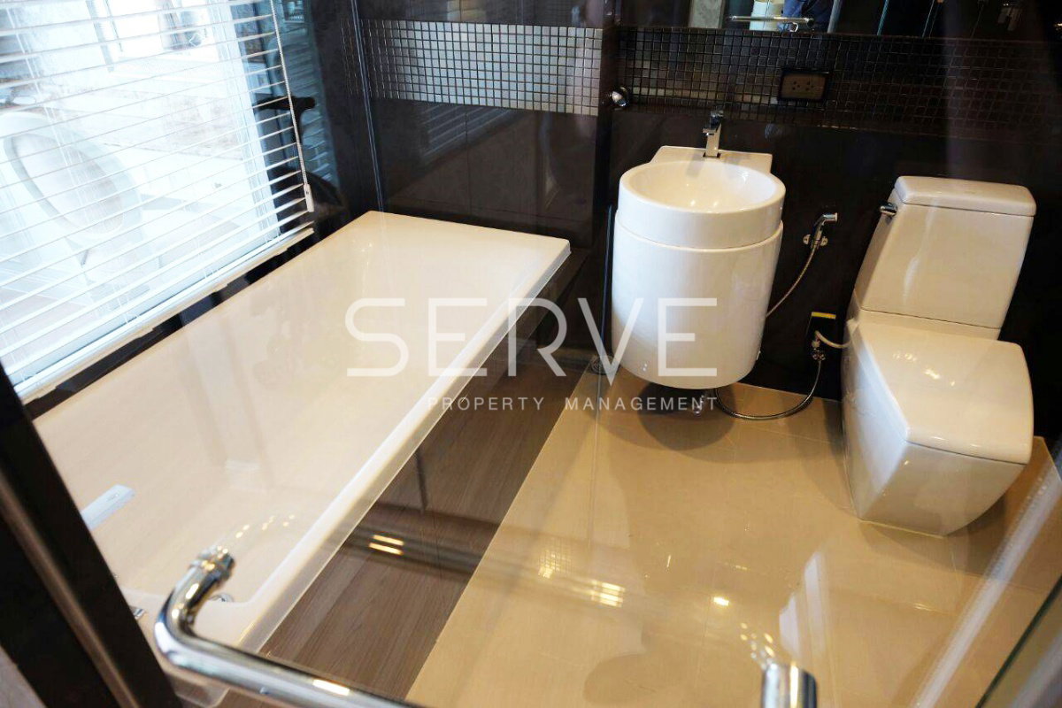 picture Nice View & Nice Decorate 2 Beds with Bathtub High Fl. 25+ River View BTS Saphan Taksin 340 m. at Rhythm Sathorn Condo / For Sale - 8/8