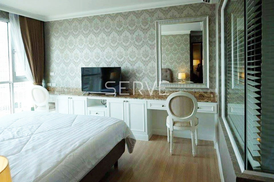picture Nice View & Nice Decorate 2 Beds with Bathtub High Fl. 25+ River View BTS Saphan Taksin 340 m. at Rhythm Sathorn Condo / For Sale - 4/8