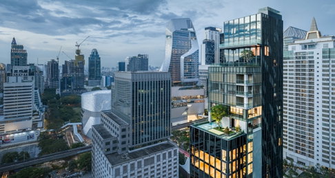 LTH9992 – Tonson One Residence FOR SALE size 255 Sq. m. 3 beds 3 baths Near BTS Phloen chit Station ONLY 177 MB