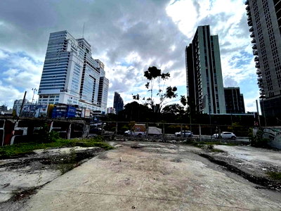 ที่ดิน เอไอเอ สาทร ทาวเวอร์ : LTHC10010 – Land FOR SALE in Narathiwa-Sathorn Size 264 Sq.W Near BTS Chong nonsi station ONLY 237.6 MB