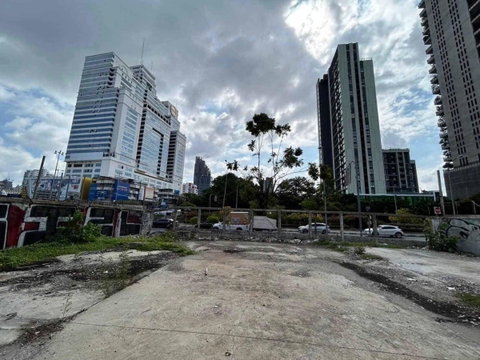 LTHC10010 – Land FOR SALE in Narathiwa-Sathorn Size 264 Sq.W Near BTS Chong nonsi station ONLY 237.6 MB