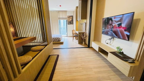 M1341 Condo for rent XT Phayathai, beautiful room, fully furnished, ready to move in, special price.