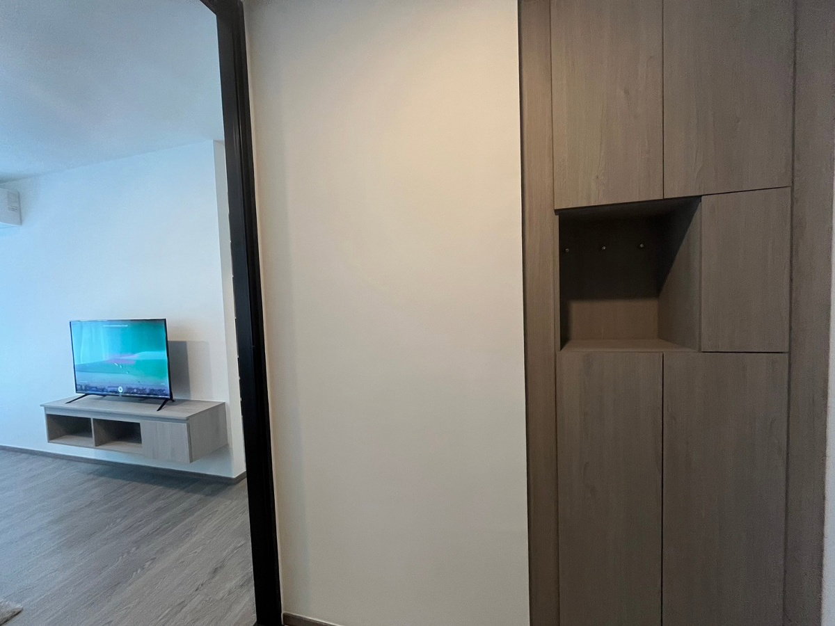 รูป ให้เช่าคอนโด บริกซ์ตัน แคมปัส บางแสน ติด ม.บูรพา 1 ห้องนอน 27 ตร.ม. Smart Closet @ บริกซ์ตัน แคมปัส บางแสน Brixton Campus Bangsaen - รูปที่ 19/35