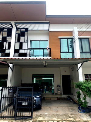 Townhouses for sale : Townhome for sale, iFeel Bangna, 2 floors, beautiful house near Mega Bangna, ready to move in