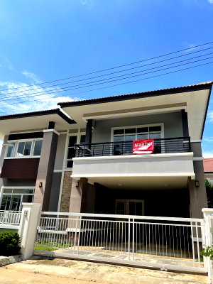 Houses for sale Chiang Mai : For sale in the Kulphan Ville 16 project, big house On the corner. Near Varee School and Unity International.
