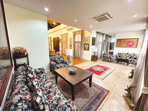 ขายบ้านริมน้ำปิง ทรงล้านนา พื้นที่ 2 ไร่ 68 วา วิวสวยมาก เดินทางสะดวก - SW000770