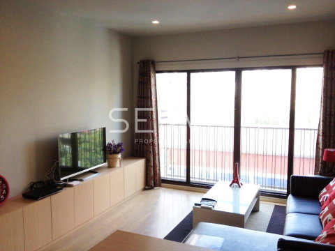 🔥35K🔥 Corner Room 1 Bed with Bathtub 53.04 sq.m. Good Location Close to BTS Phrom Phong 200 m. at Noble Refine Condo / For Rent