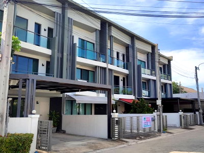 ทาวน์โฮม เขตตลิ่งชัน : ขายบ้านทาวน์โฮม 3 ชั้น- เฌอคูน สาทร-ราชพฤกษ์ ซ.สวนผัก ใกล้เซ็นทรัลเวสต์วิลล์