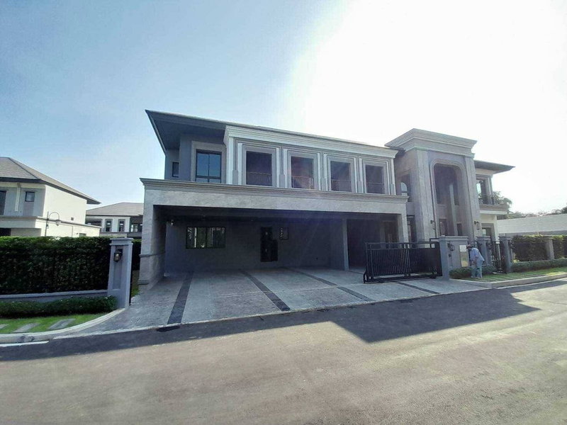 ขายบ้านเดี่ยว : LTHC10107 – House FOR SALE in Nawamin size 202.8 sq.w. 7 beds 7 baths Near MRT Lat phrao Station ONLY 79 MB
