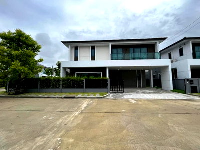 เช่าบ้านเดี่ยว เซฟวัน โก ศรีสมาน : LTHC10099– House FOR RENT 5 beds 5 baths size 75.4 sq.w. Near BTS dark red line Don muang Station ONLY 130k/Month