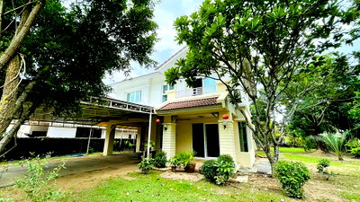 บ้านเดี่ยว วิทยาลัยอาชีวศึกษาธนบุรี : ขายบ้านหลังใหญ่, พื้นที่กว้างมากๆๆ 271 ตรว. 4 นอน 4 น้ำ และบ้านเล็กอีก1หลัง  ขาย 9 ลบ.