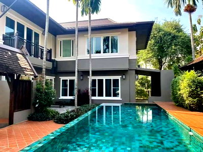 บ้านเดี่ยว ซอยสวนผัก 48 : Ph0266 บ้านพูลวิลล่า พร้อมสระว่ายน้ำส่วนตัว 426 ตรว. 7 นอน 7 น้ำ ขาย 30 ลบ. ใกล้มีโชคพลาซ่าเพียง 500 ม.