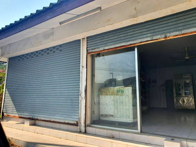 Houses for sale Chiang Mai : SHOP House for sale @  , Near Near Nakornping Hospital 4 km..
