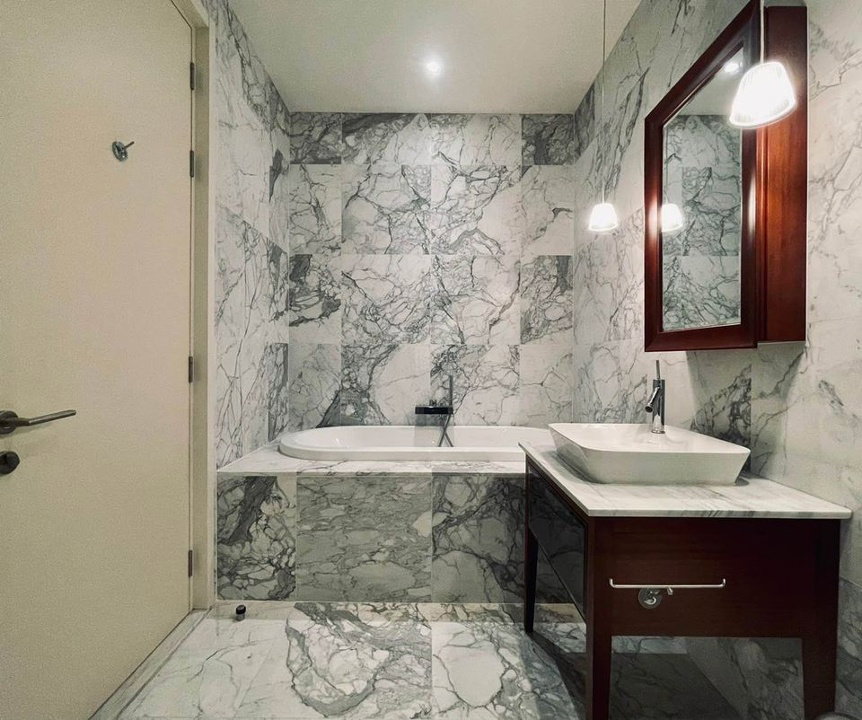 รูป For rent Khun by Yoo ทองหล่อ ห้องตกแต่งครบ สวยหรู วิวโล่ง เฟอร์นิเจอร์และเครื่องใช้ไฟฟ้าครบ LH-RW4132 - รูปที่ 7/8