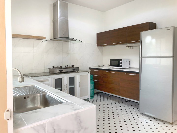 picture House for rent, Koolpunt Ville 6, good price, minimal type - 44/49