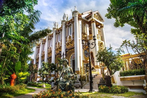 For sale hotel in old town there are 31 rooms, good location, Chiang Mai Old town