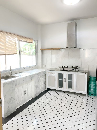 picture House for rent, Koolpunt Ville 6, good price, minimal type - 46/49