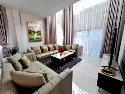 บ้านเดี่ยว สนามบินสุวรรณภูมิ : ขายด่วนบ้านเดี่ยวในโครงการ The City บางนา เดินทาง 5 นาทีถึงเมกะ บางนา