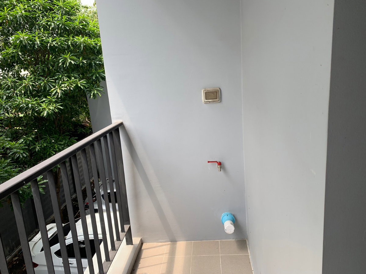 picture For rent condo ready to move in - 7/10