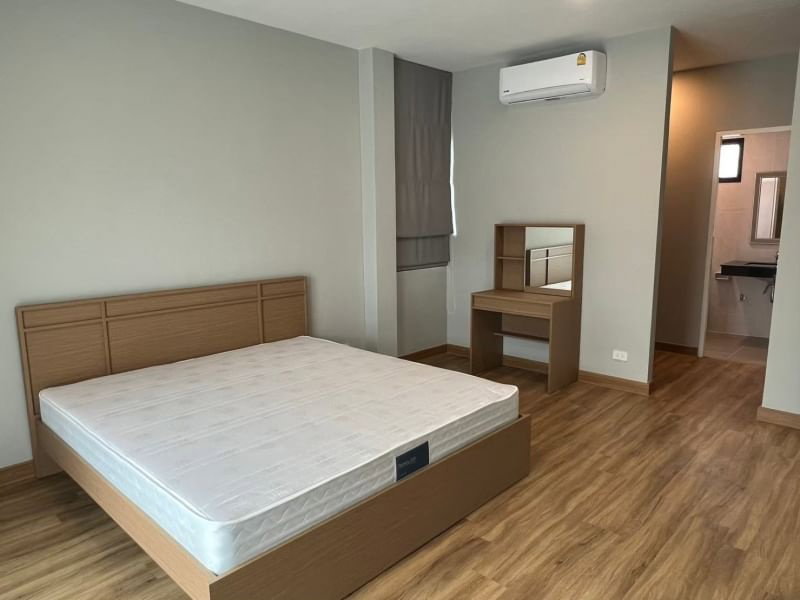 picture House for rent , warm feeling In Graceland Village, Chiang Mai - 3/10