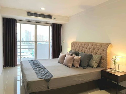 LTHC10163 – The Waterford Diamond FOR RENT size 146 Sq. m. 3 beds 2 baths Near BTS Phrom Phong Station ONLY 65k/month