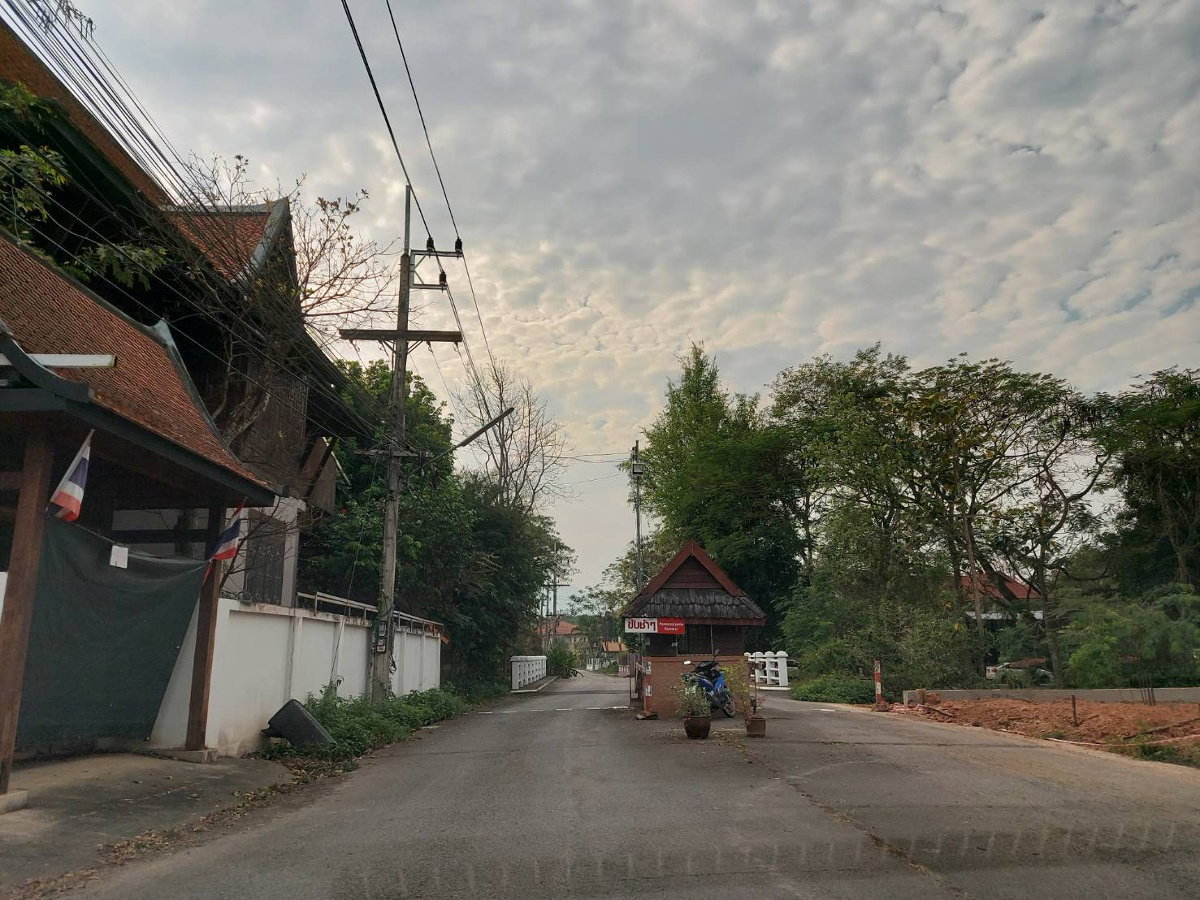 รูป ขายที่ดิน 99.5 ตร.ว (แปลงมุม ติดถนน 2 ด้าน) หมู่บ้านริมน้ำ อำเภอเมือง เชียงใหม่ ต.สันผีเสื้อ ใกล้วงแหวนรอบนอก หมู่บ้านริมน้ำ น้ำไฟพร้อม - รูปที่ 17/20