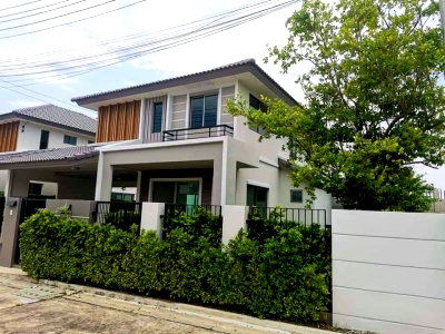 ขายบ้านเดี่ยว : บ้านมือสอง บางแสน หมู่บ้านแกรนด์วัลเล่ย์​ ถนนเลี่ยงหนองมน ใกล้ตลาดหนองมน ชลบุรี