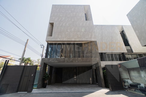 ME-I Avenue Srinakarin 4 bedrooms, for sale