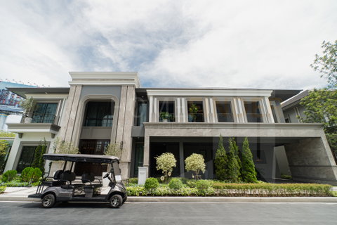 Grand Bangkok Boulevard State Bangna 5 bedrooms, for sale