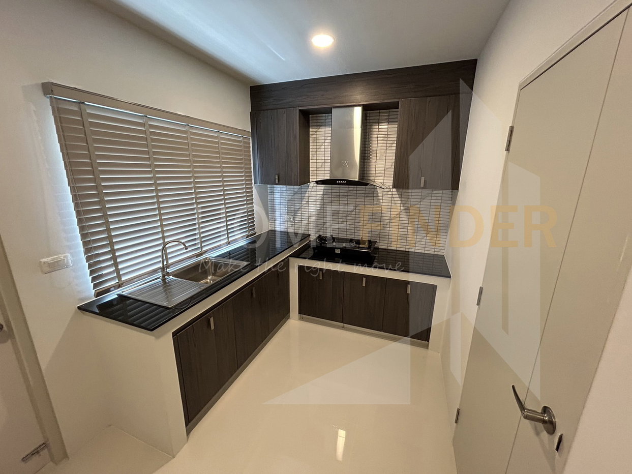 รูป Centro Bangna 4 bedrooms, for rent - รูปที่ 4/12