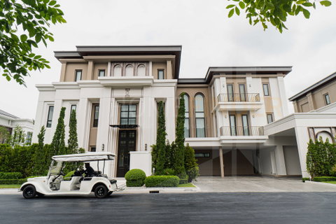 CINQ ROYAL Krungthep Kreetha 6 bedrooms, for sale