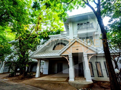 Houses for rent บางลำภู(บางลำภู) : Royal River Place 4 bedrooms, for rent