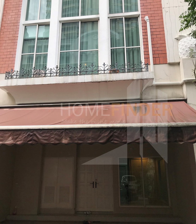 รูป Baan Klangkrung Thonglor 4 bedrooms, for sale - รูปที่ 1/10