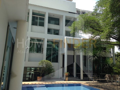 Luxury House with pool Near Victory Monument 3 bedrooms, for rent