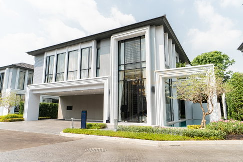 BELGRAVIA Bangna - Rama 9 CHAPEL 5 bedrooms, for sale