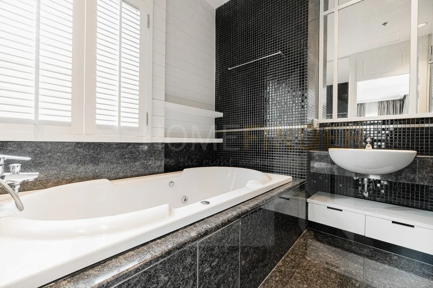 รูป Royal Residence Park 4 bedrooms, for rent - รูปที่ 9/11