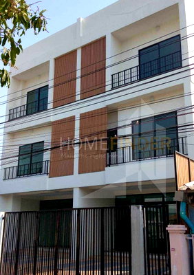 ทาวน์โฮม BTS อุดมสุข : Townhome Sukhumvit 101/1 4 bedrooms, for sale