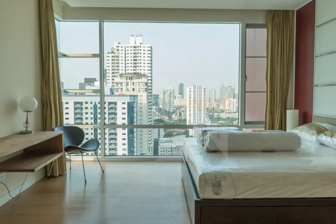 รูป Fullerton Sukhumvit 3 bedrooms, for rent - รูปที่ 6/7