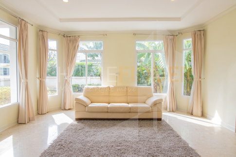 Golden Nakara House 3 bedrooms, for sale