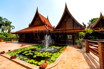 เช่าบ้านเดี่ยว หลักสี่พลาซ่า : Thai House Chaengwattana 6 bedrooms, for rent