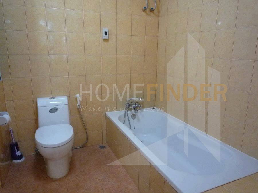รูป Townhouse 3 bedrooms, for rent - รูปที่ 3/9