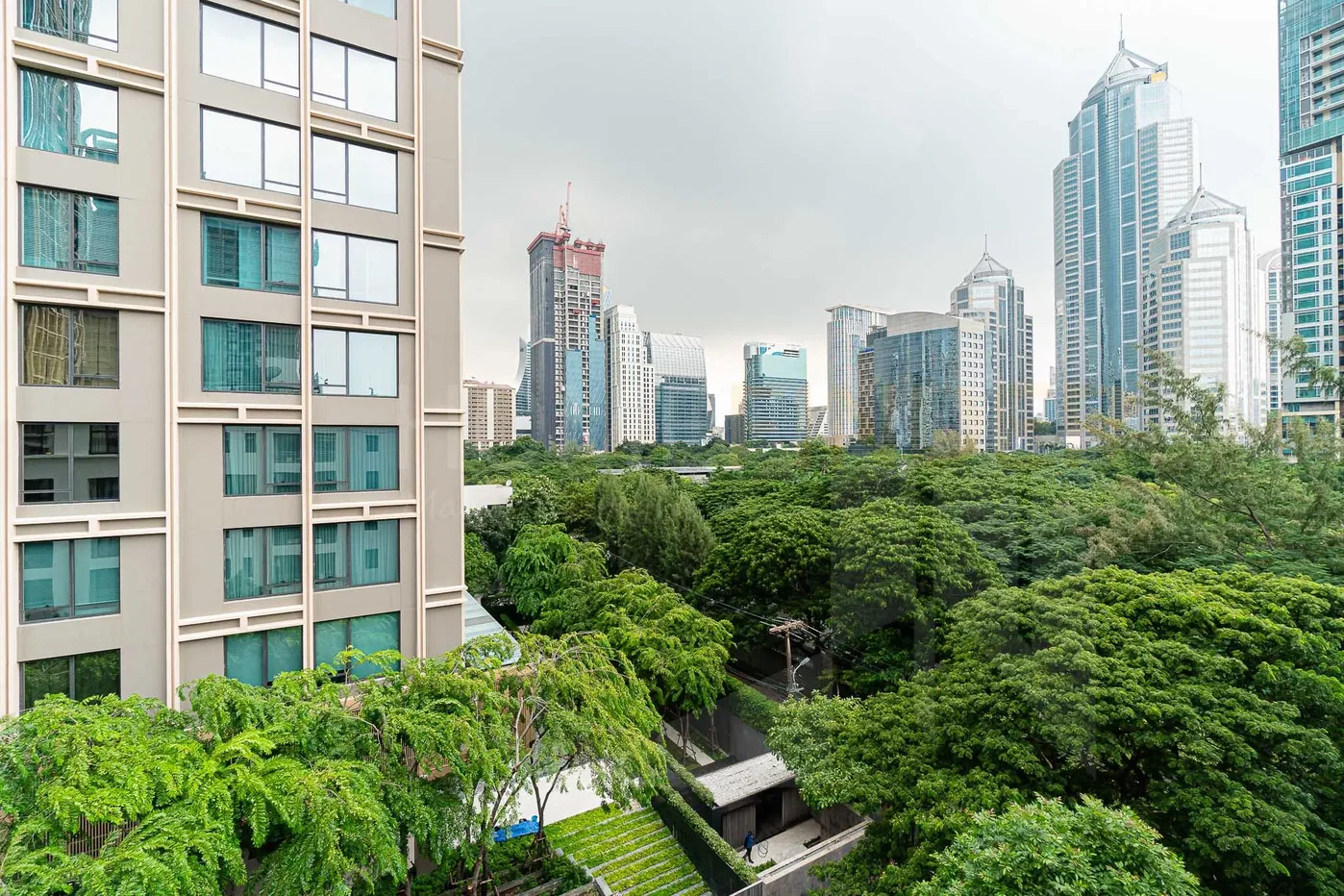 รูป Benviar Tonson Residence 6 bedrooms, for rent - รูปที่ 9/18